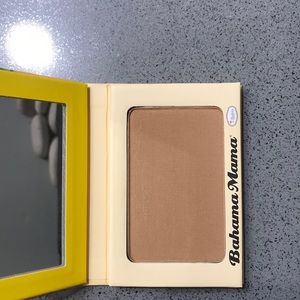 The Balm Bahama mama bronzer